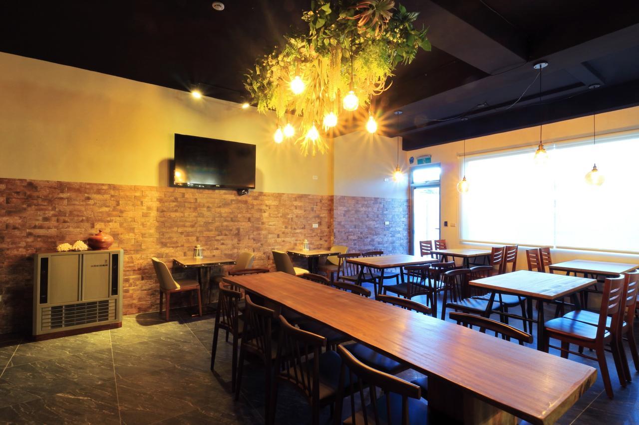 Two Home Inn Hualien City Exterior photo